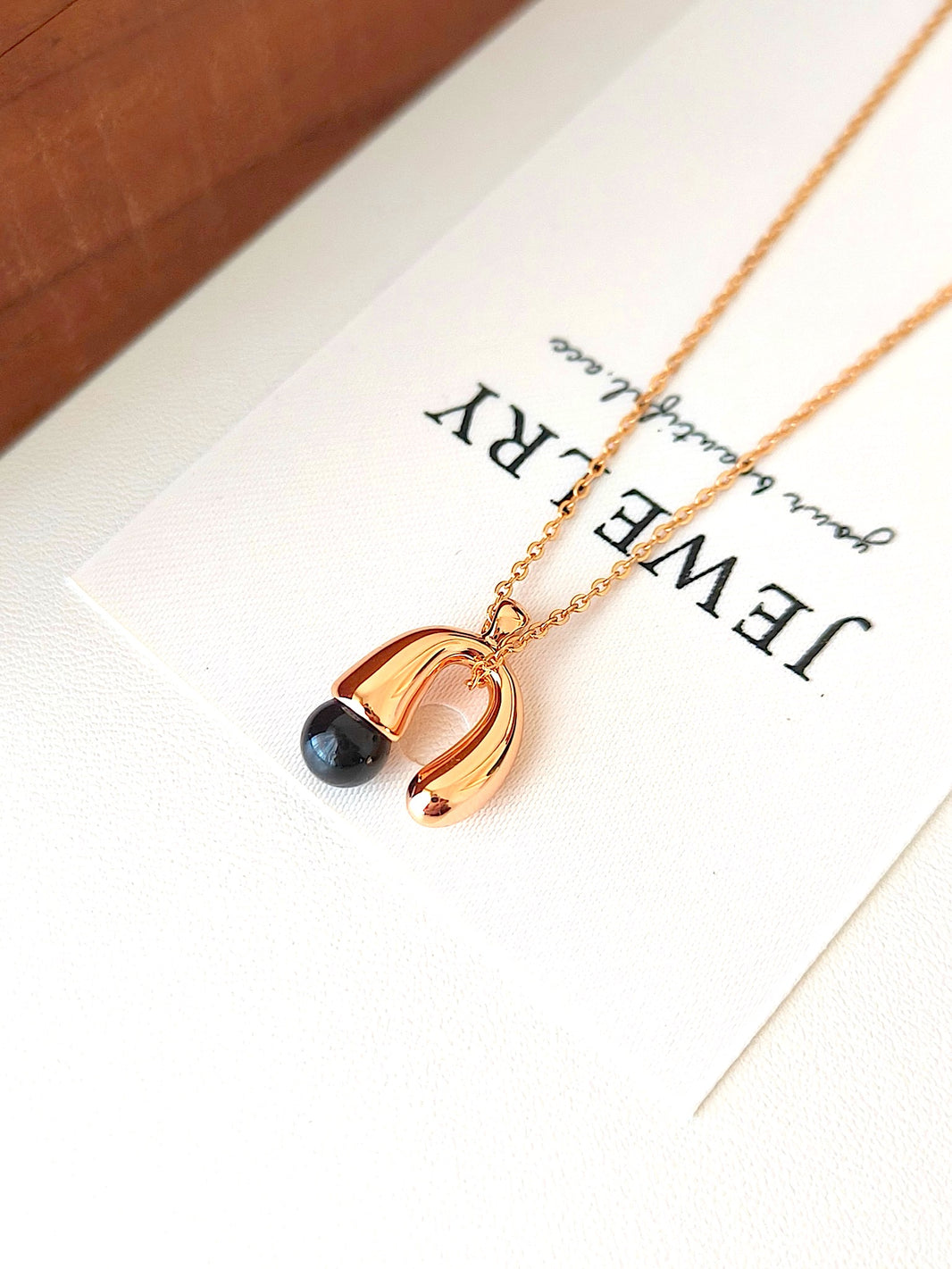 18K Gold-Plated S925 Silver Necklace with Natural Black Goldstone | Minimalist U-Shape Design | Elegant and Timeless Jewelry