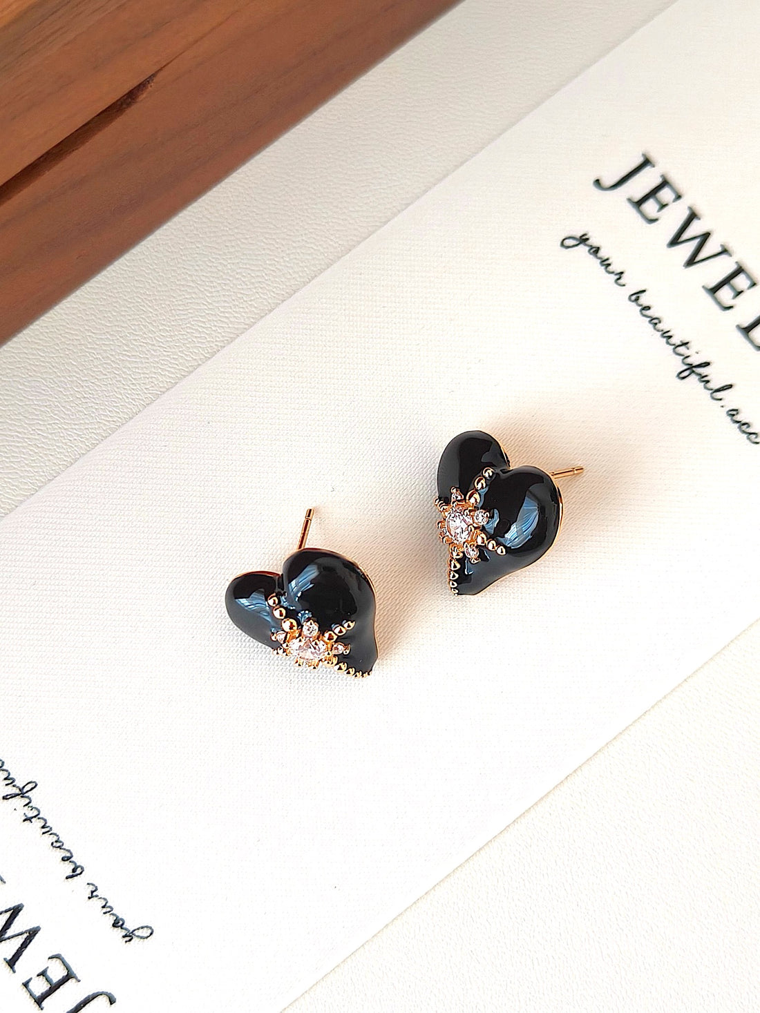 18K Gold-Plated S925 Silver Black Heart Stud Earrings | Enamel Finish with Zircon Accents | Elegant and Chic