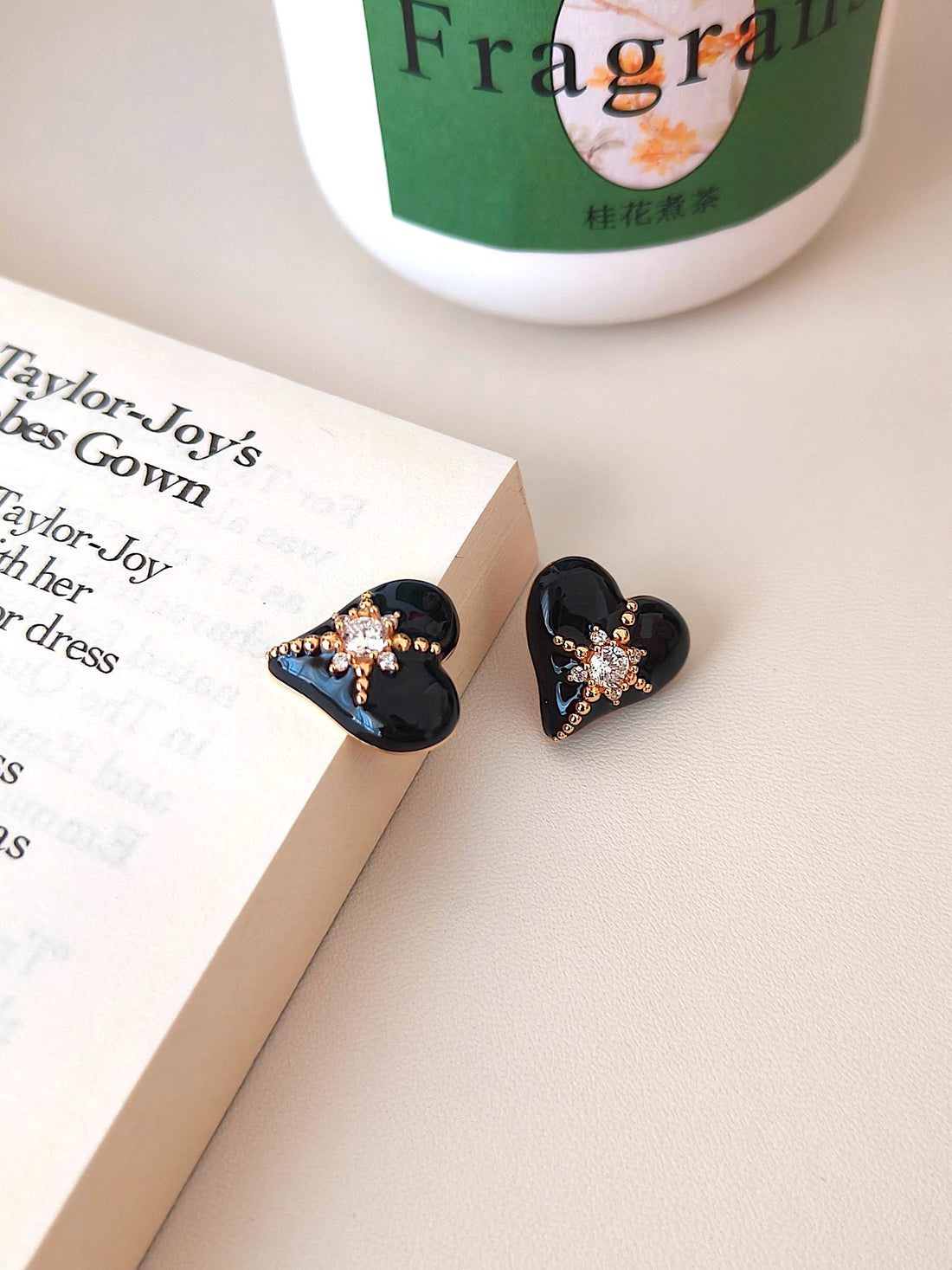 18K Gold-Plated S925 Silver Black Heart Stud Earrings | Enamel Finish with Zircon Accents | Elegant and Chic