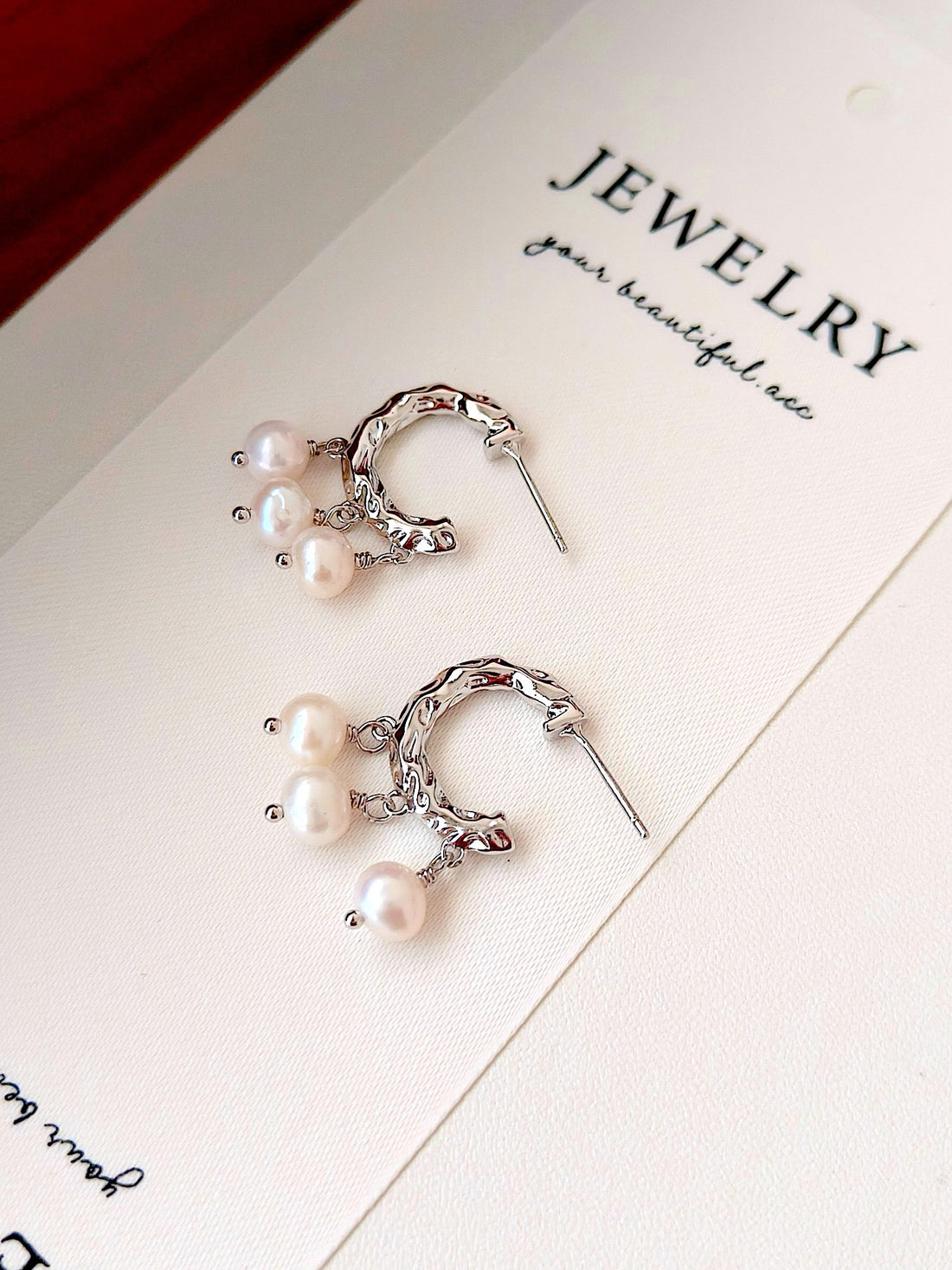 Platinum-Plated S925 Silver Hoop Earrings with Natural Freshwater Pearls | Elegant and Timeless Design