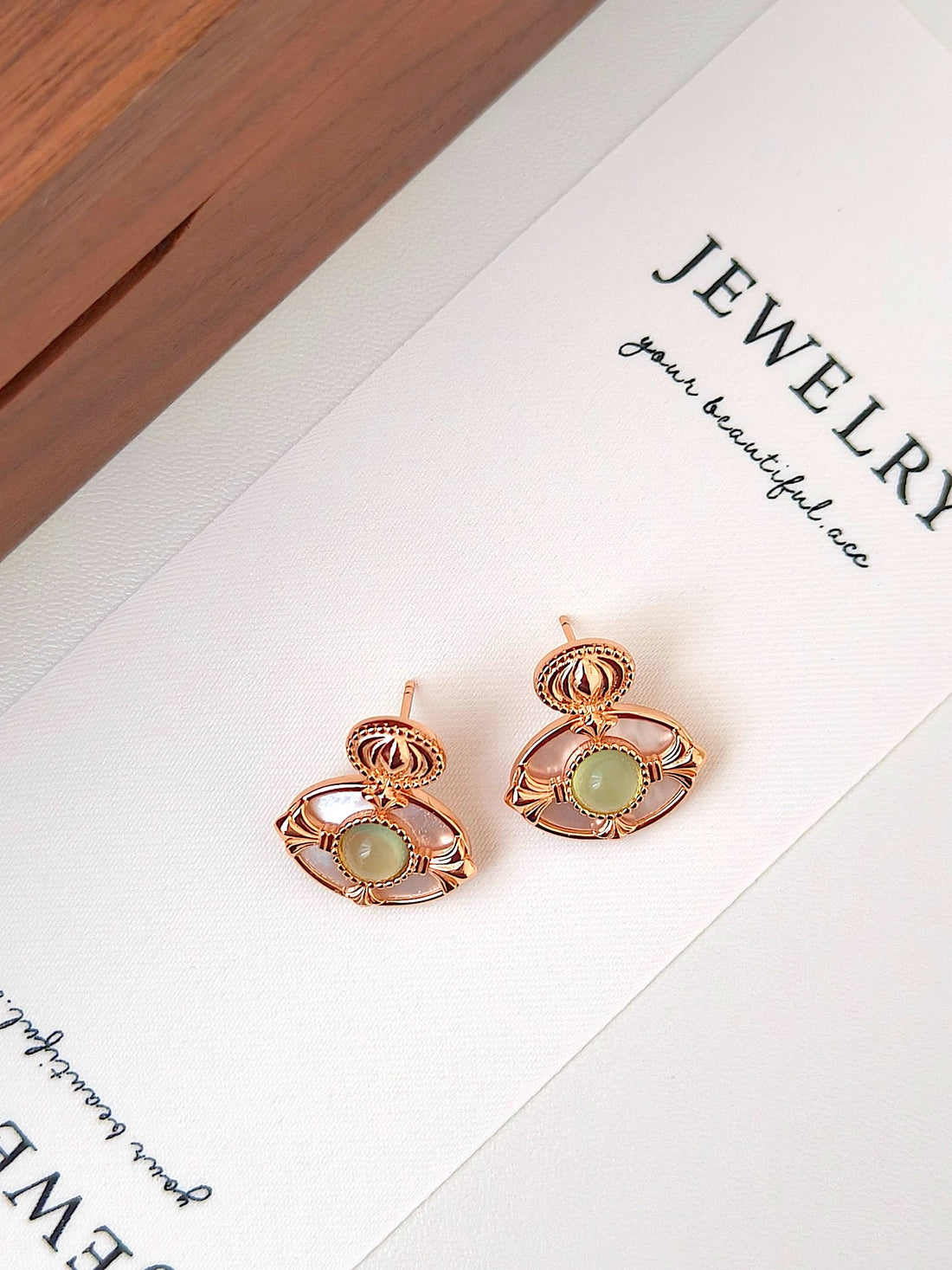 Vintage Green Gemstone Dangle Earrings | Elegant Gold-Tone Statement Jewelry by Luminora