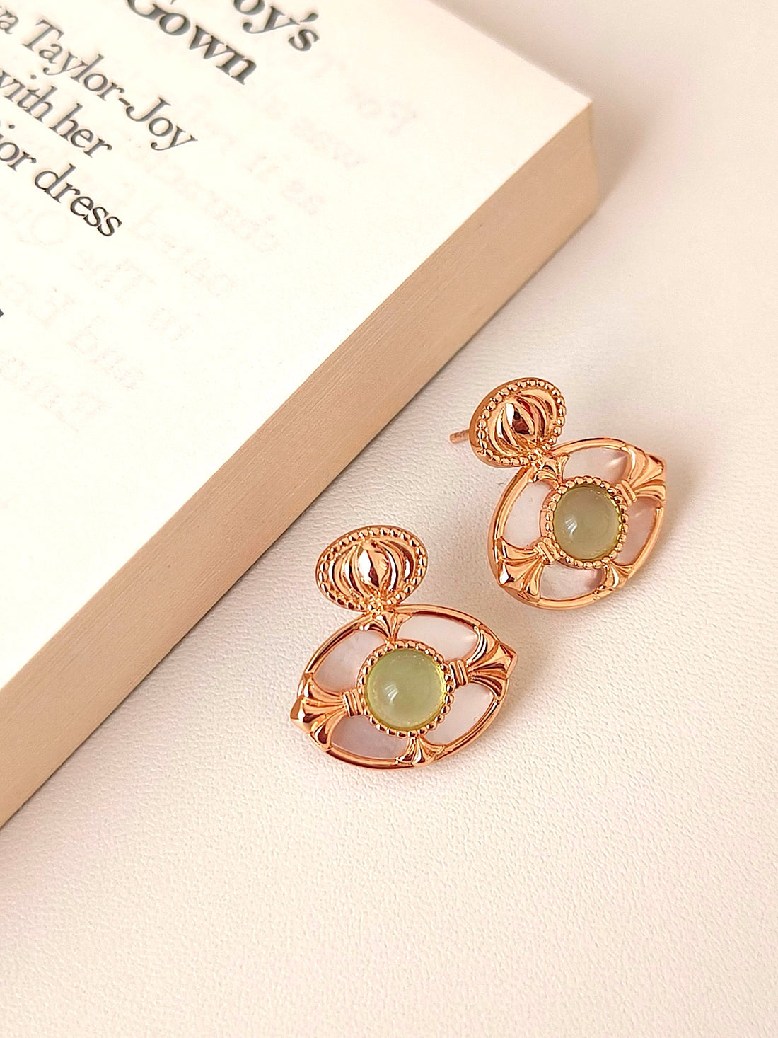 Vintage Green Gemstone Dangle Earrings | Elegant Gold-Tone Statement Jewelry by Luminora